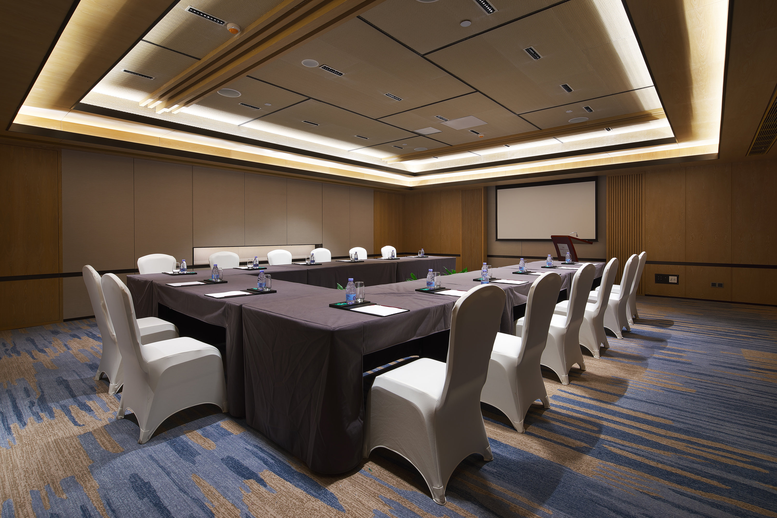 CROWNE PLAZA NANCHANG WANLI 46/50