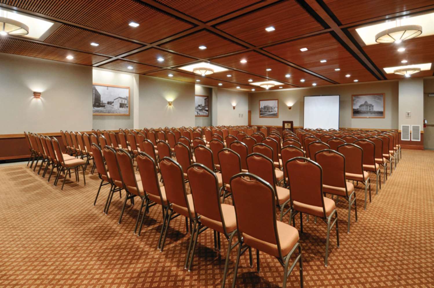 Best Western Sheridan Center 38/42