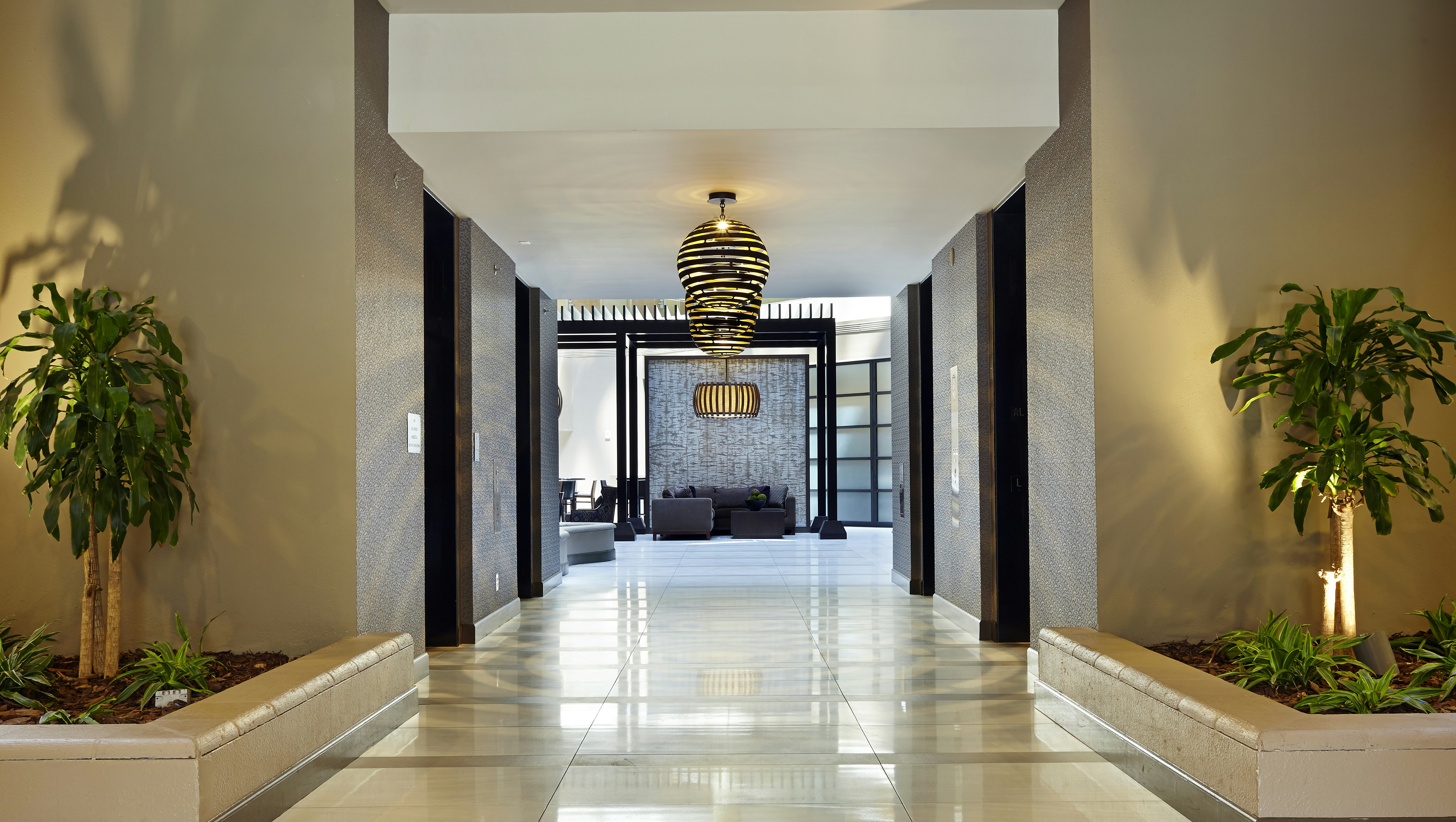 Embassy Suites By Hilton Crystal City National Airport 7/65