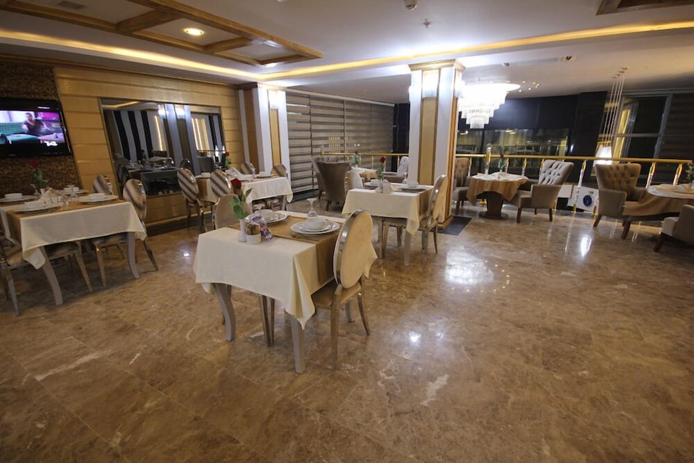 Ancient Mesopotamia Hotel 30/42