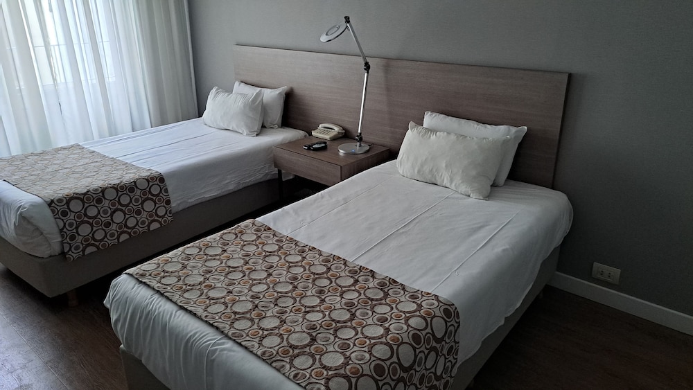Hotel 8 de Octubre 21/48