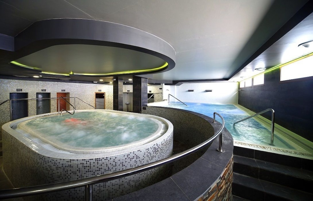 Apartahotel & Spa Jacetania 30/67
