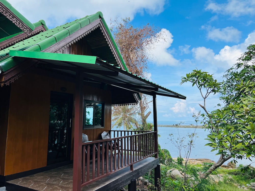 THARATHIP RESORT 3/68
