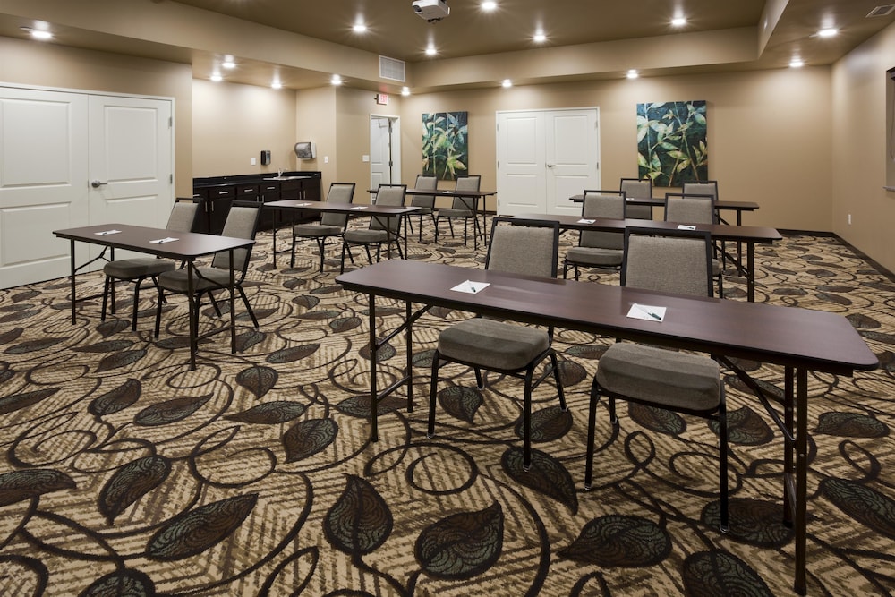 GrandStay Hotel and Suites 57/63