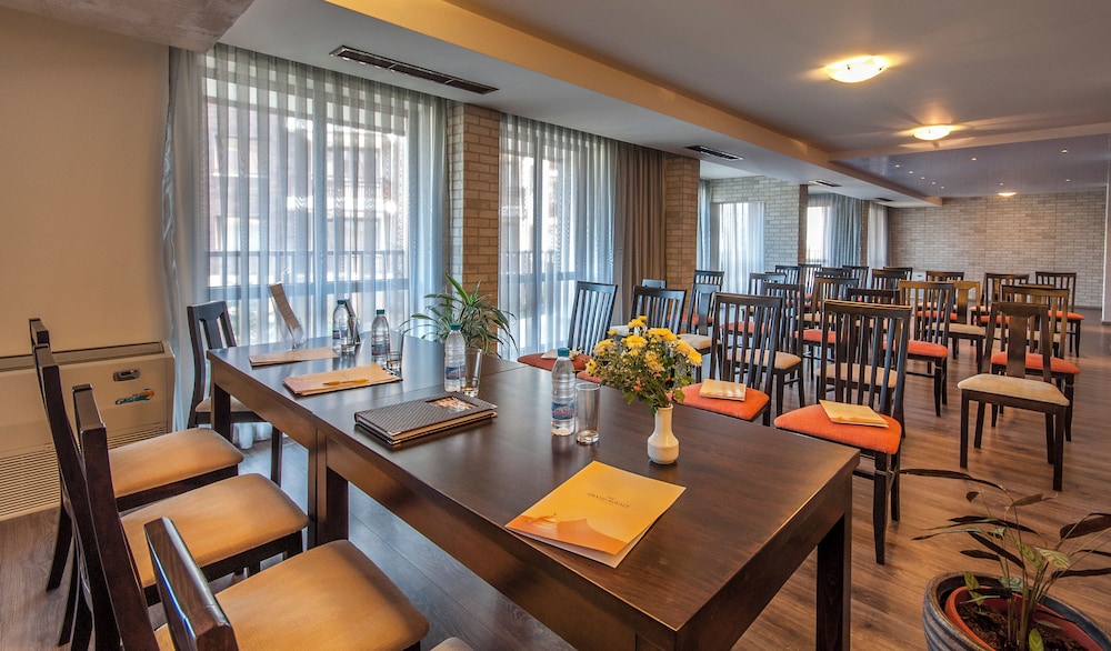 Grand Royale Apart Hotel & Spa 44/50