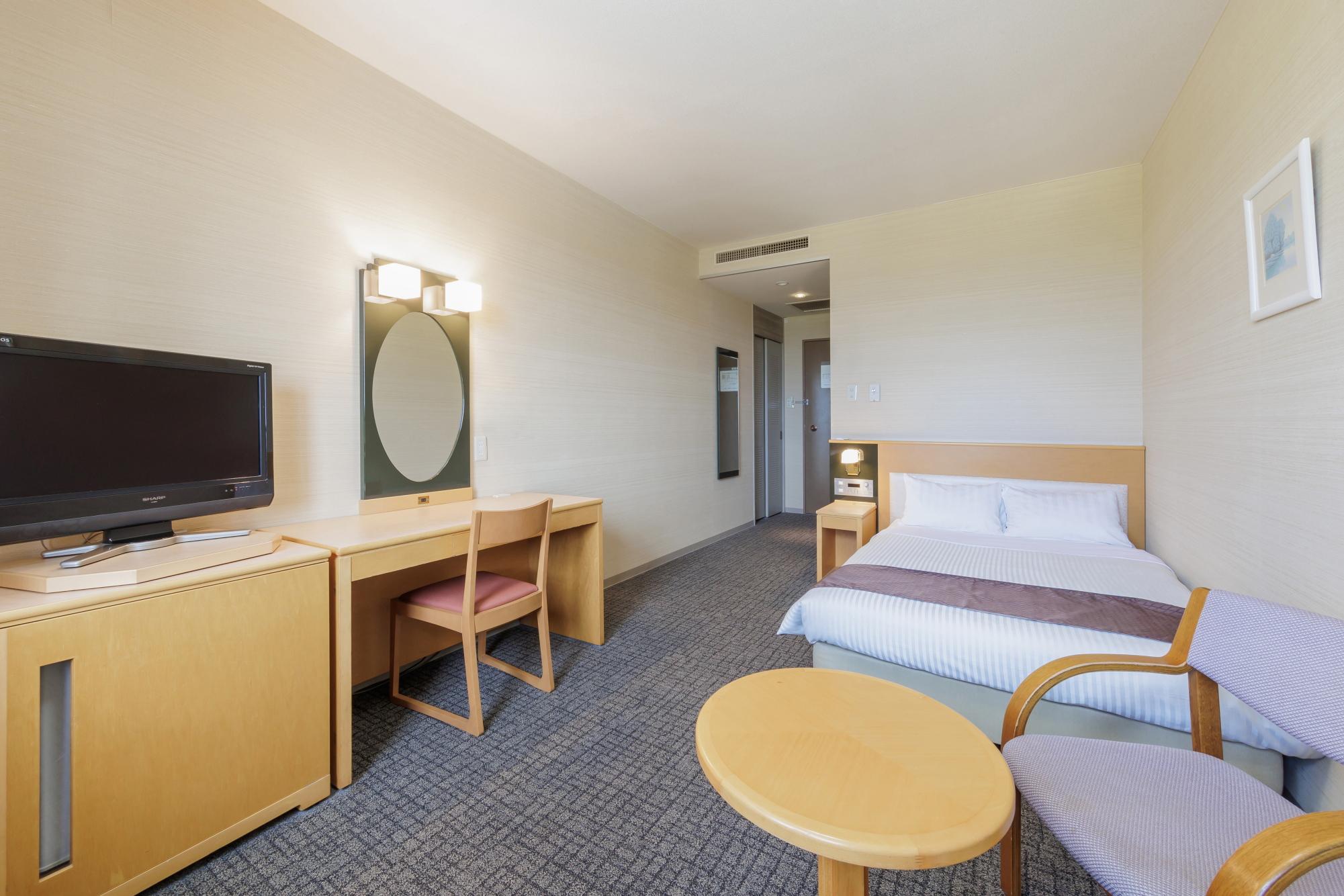 Semi Room, Semi Double Bed, Private Bathroom