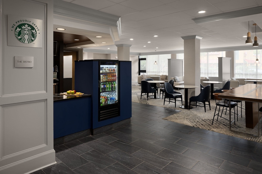 Courtyard New Haven at Yale 42/64