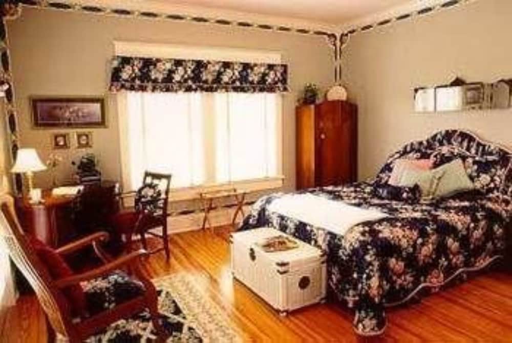Far View - A Bed & Breakfast Estate 11/50