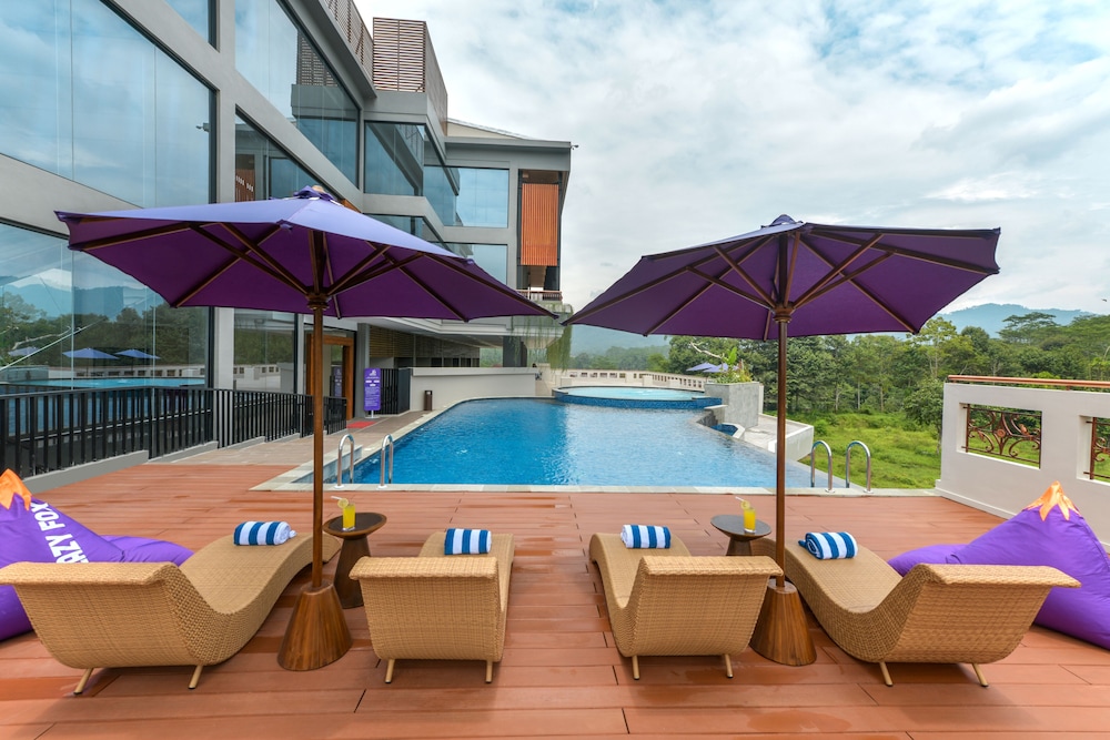 FOX HARRIS Hotel and Convention Banjarnegara in BANJARNEGARA