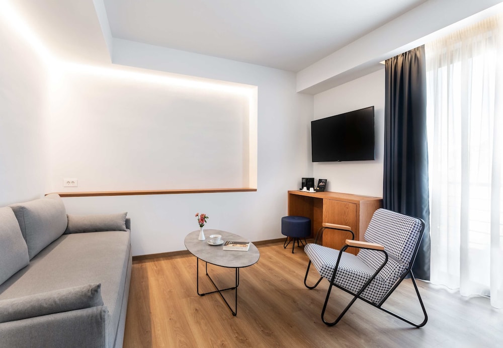Days City Suites 35/57