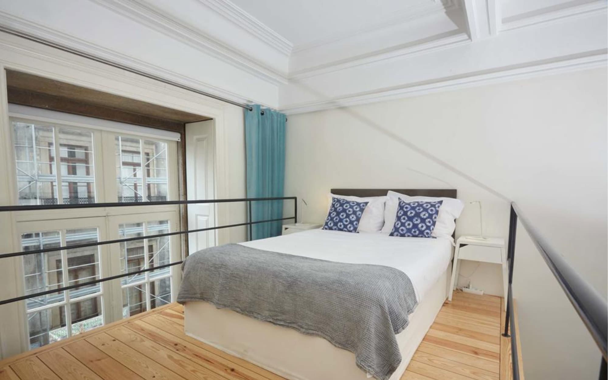 Standard, Double Bed, Shared Bathroom, 2 Sofa