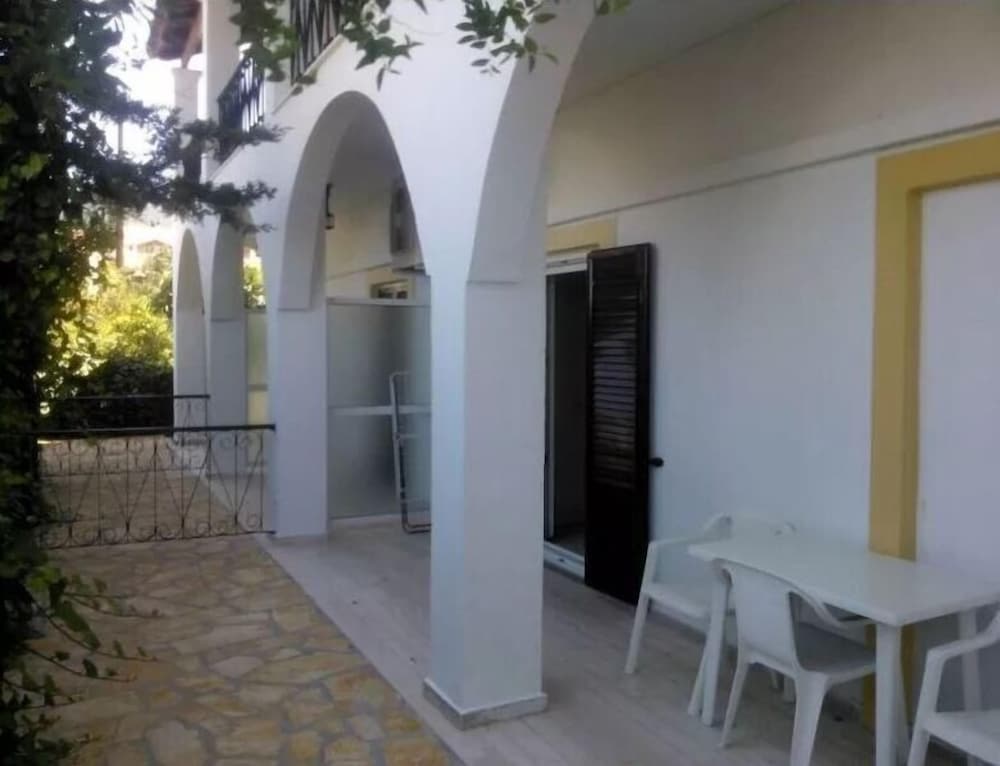 Filorian Hotel Apartments 23/50
