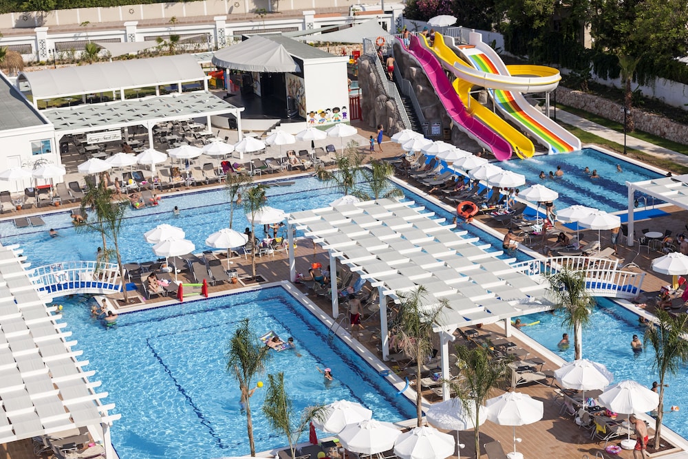 Karmir Resort And Spa Hotel 39/50