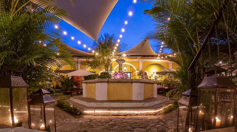 Hotel Convento Santa Catalina 45/50