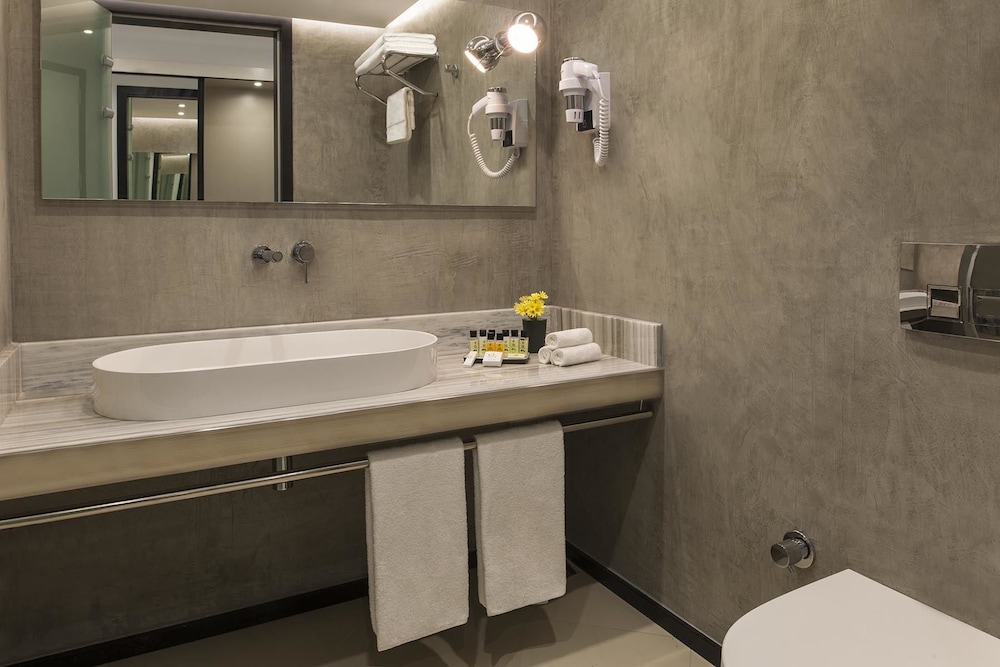 Mola Cunda Hotel 43/44