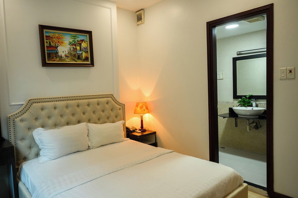 OYO 518 Chariot Hotel 11/50