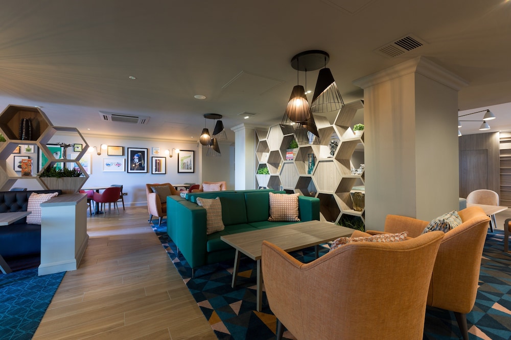 HOLIDAY INN GLASGOW AIRPORT 42/80