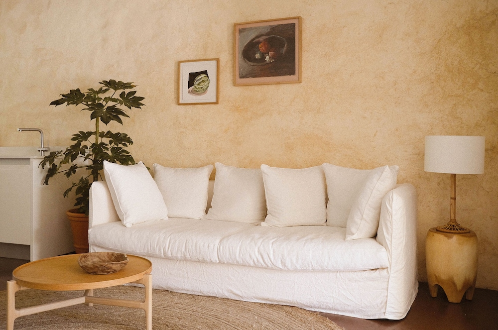 Le Galinier Lourmarin, a Beaumier Guesthouse 36/50