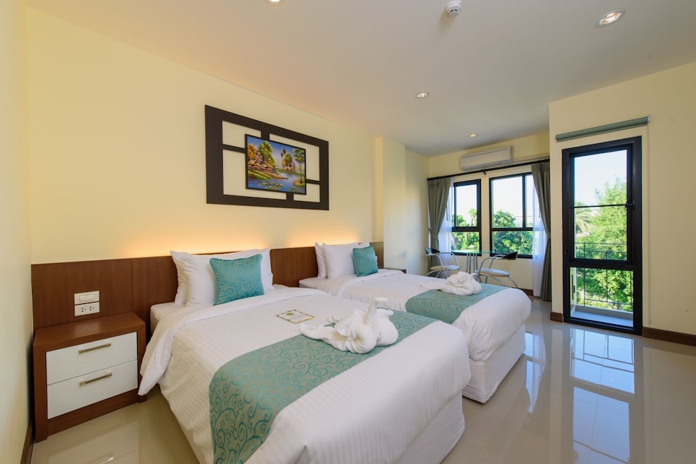 SUPERIOR, TWIN BEDS
