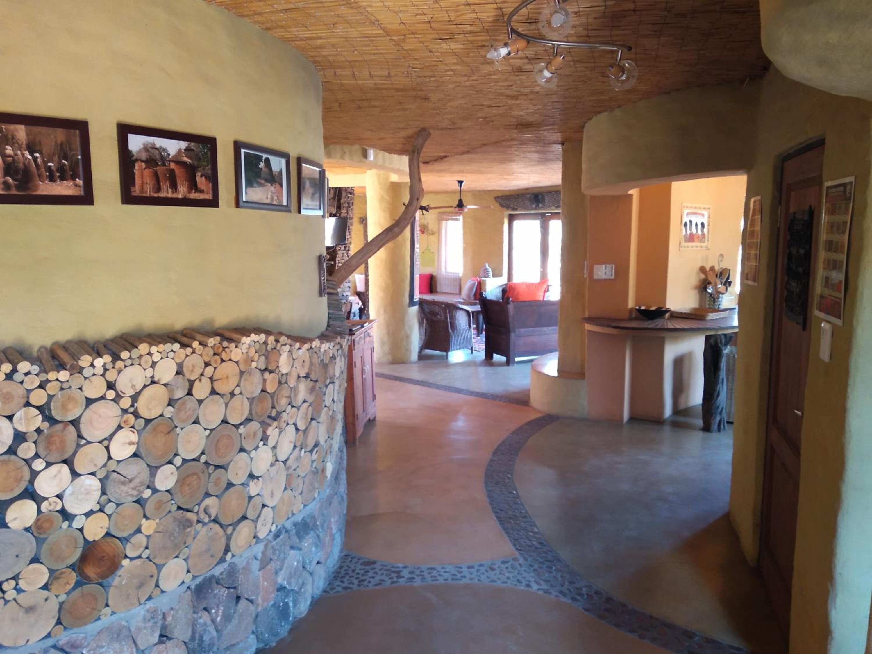 KweKwe Private Game Lodge 3/19