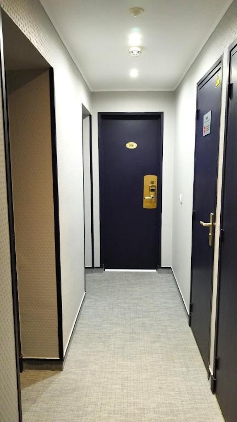 Avia Saphir Montparnasse 13/27