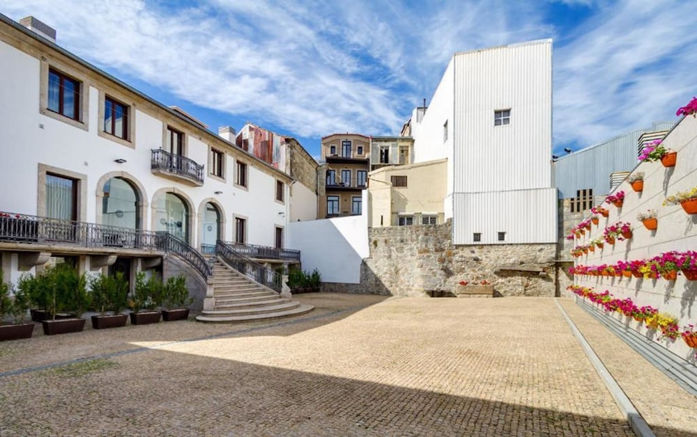 Oca Vitoria Village 43/53
