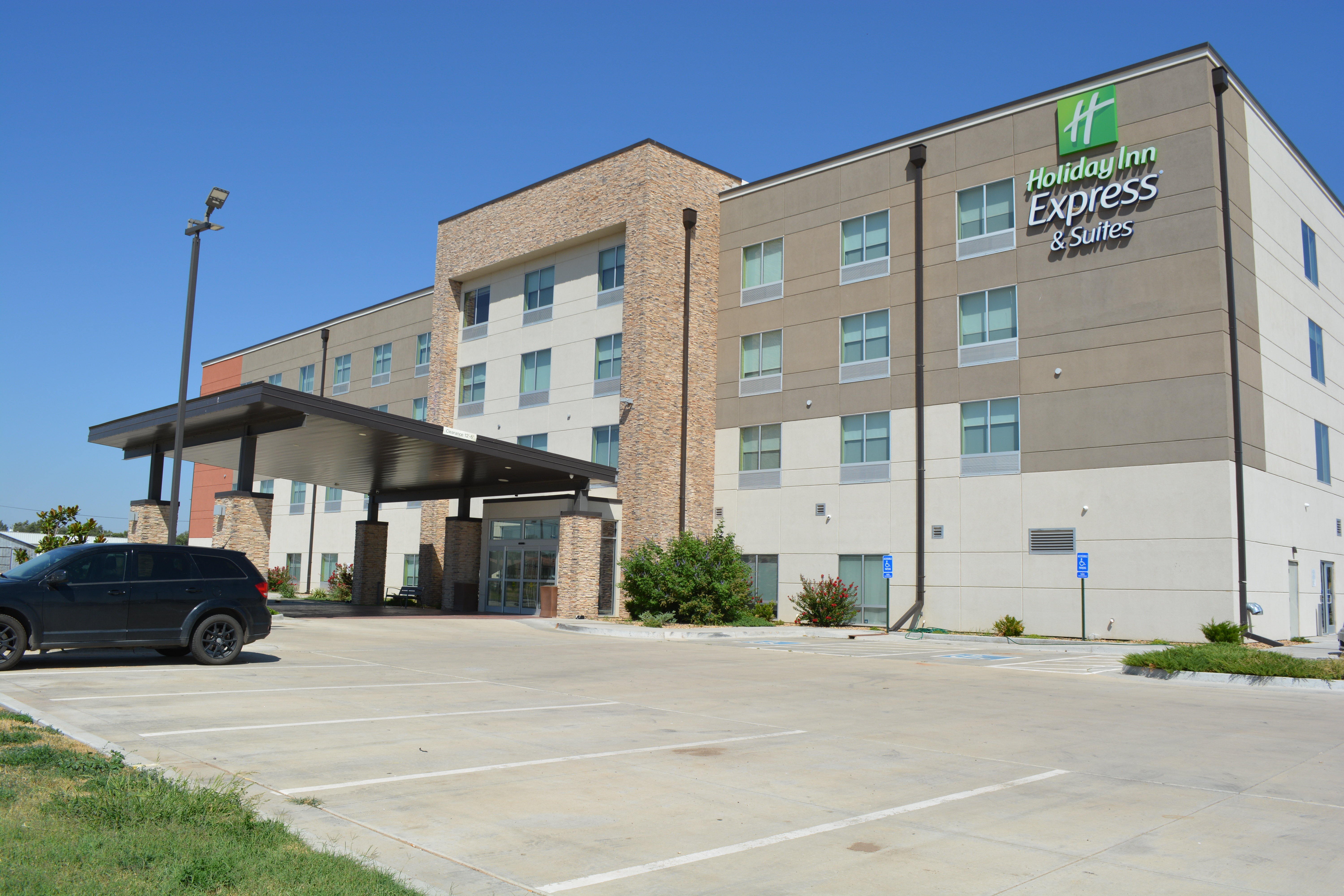 Holiday Inn Express Suites Liberal 55/56