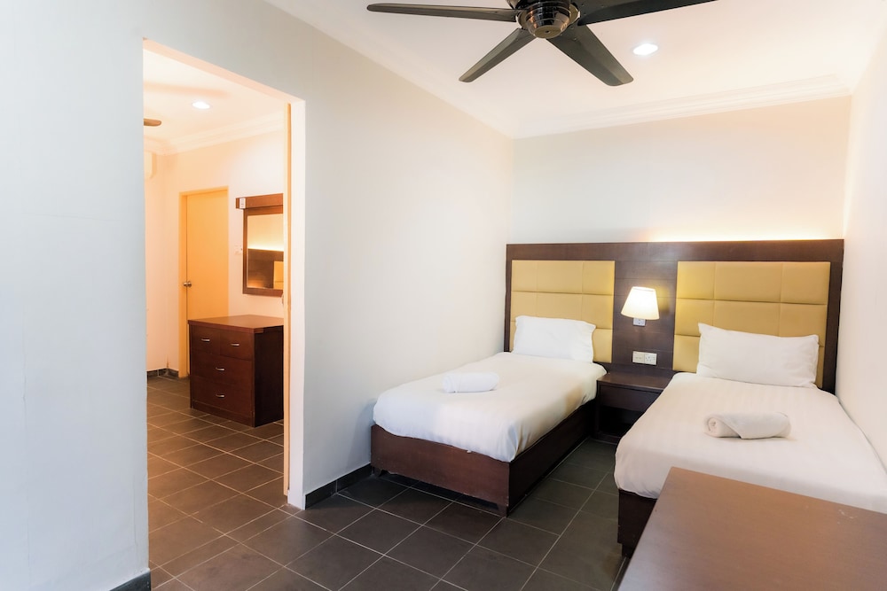 Langkah Syabas Beach Resort 25/51