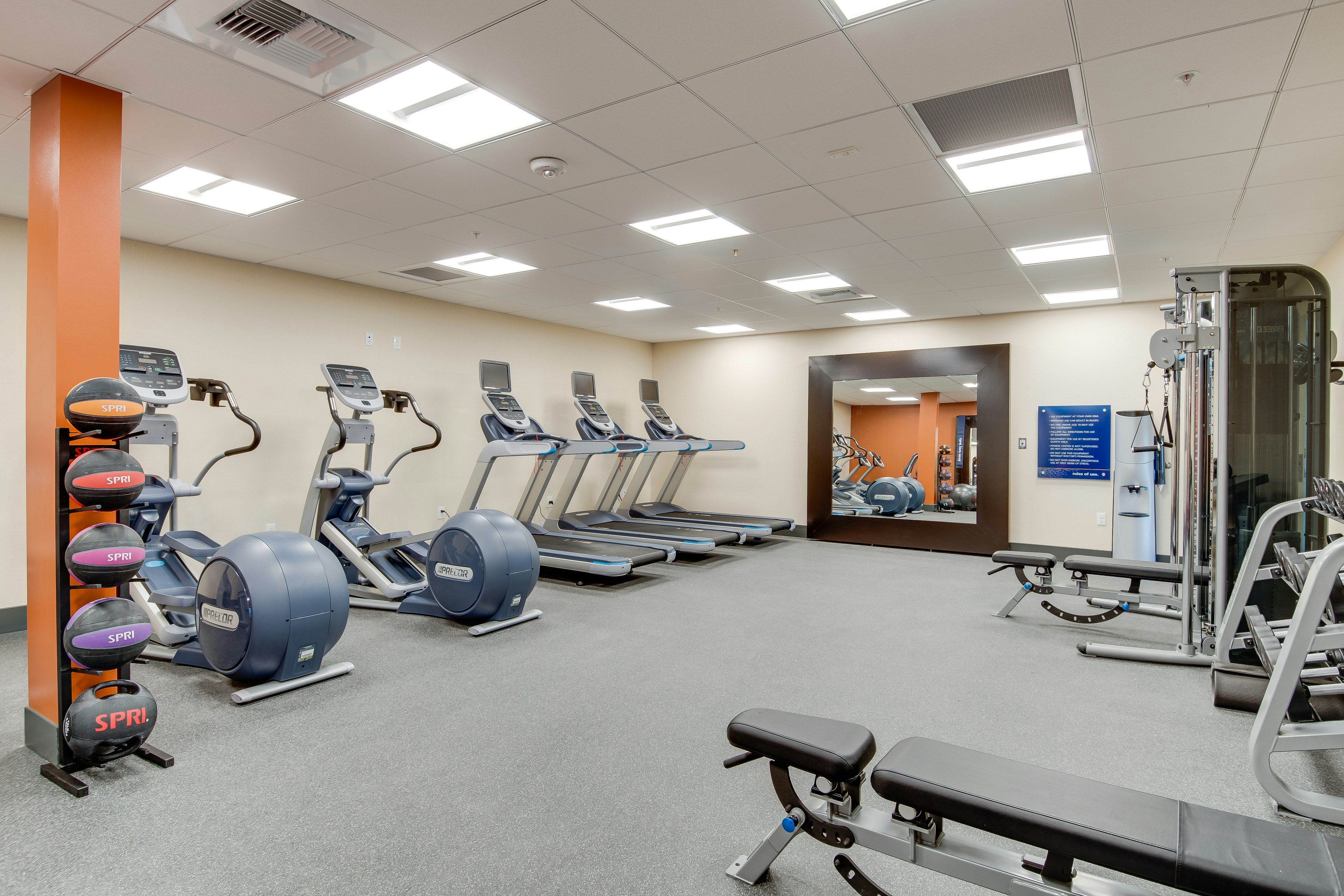 Hampton Inn And Suites Los Angeles Glendale 45/75