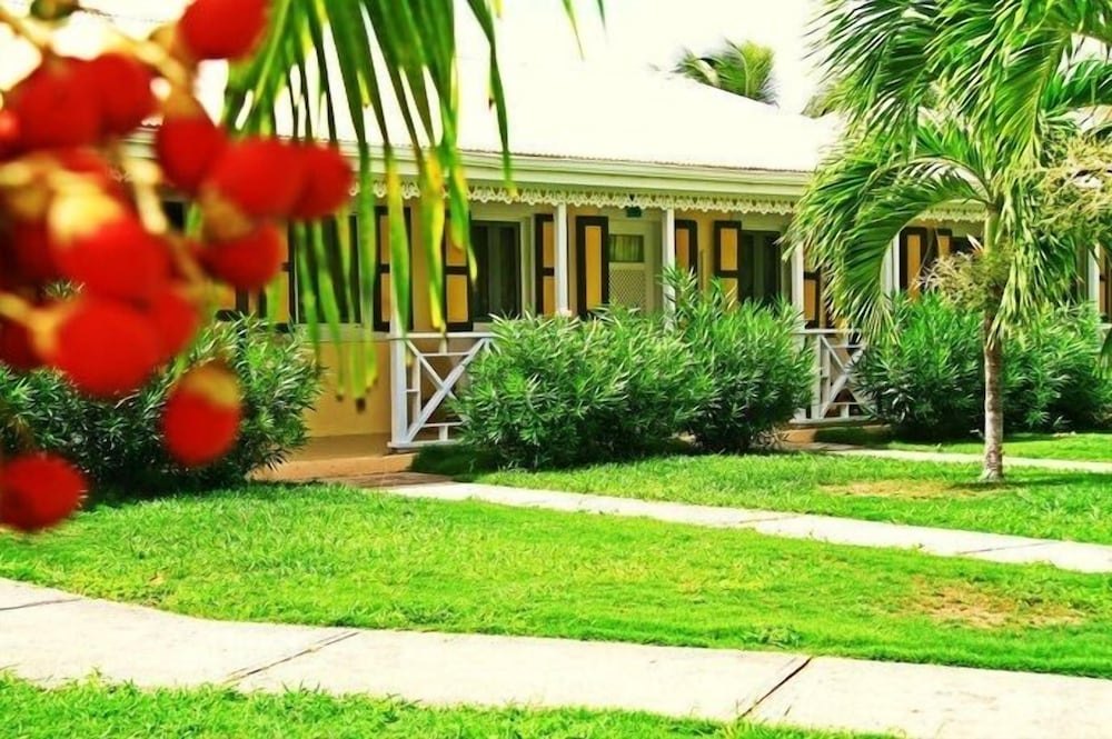 Anguilla Great House Beach Resort 24/33