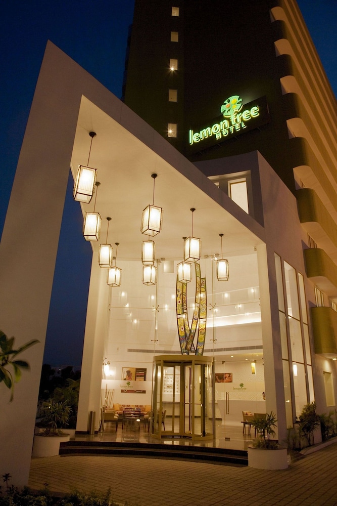 Lemon Tree Hotel Hinjawadi Pune 1/49