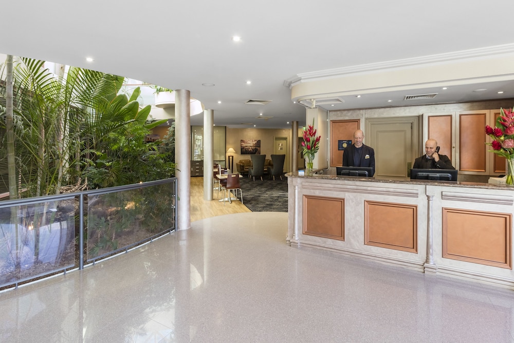 Kimberley Gardens Hotel 4/72
