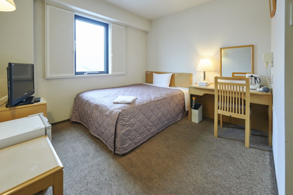 Hotel Select Inn Isehara 24/48