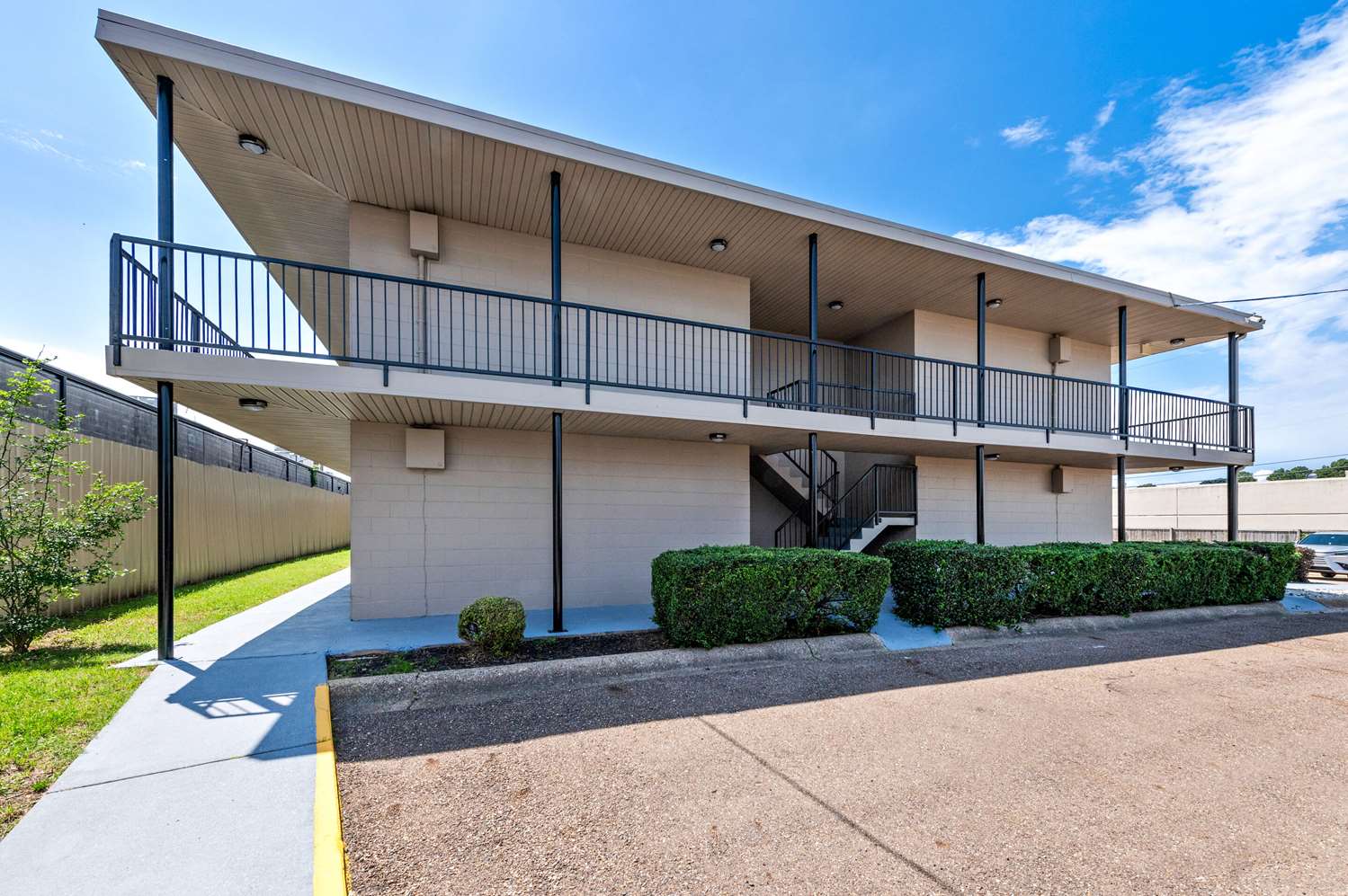 Econo Lodge Texarkana I-30 2/32