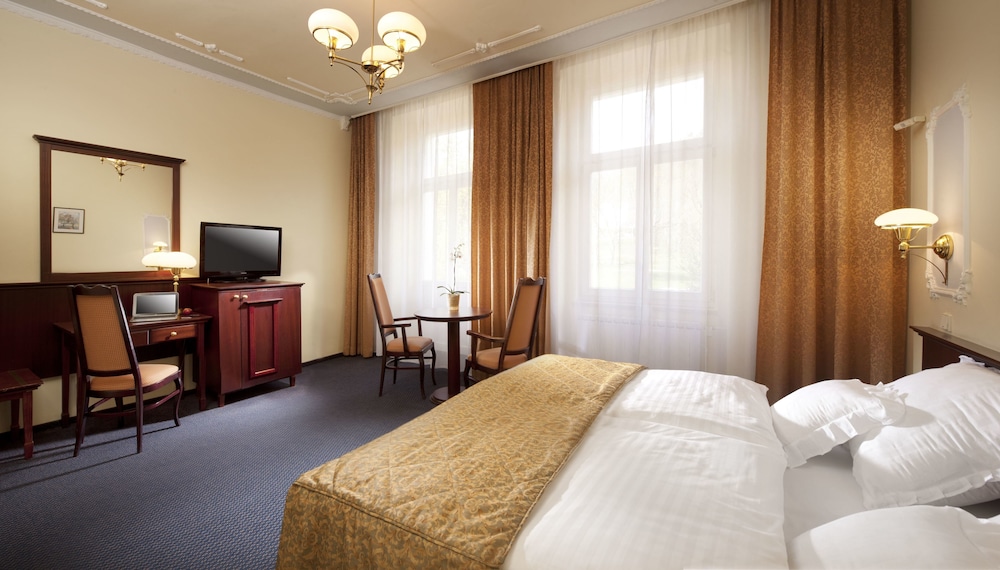 OREA HOTEL EXCELSIOR 8/35