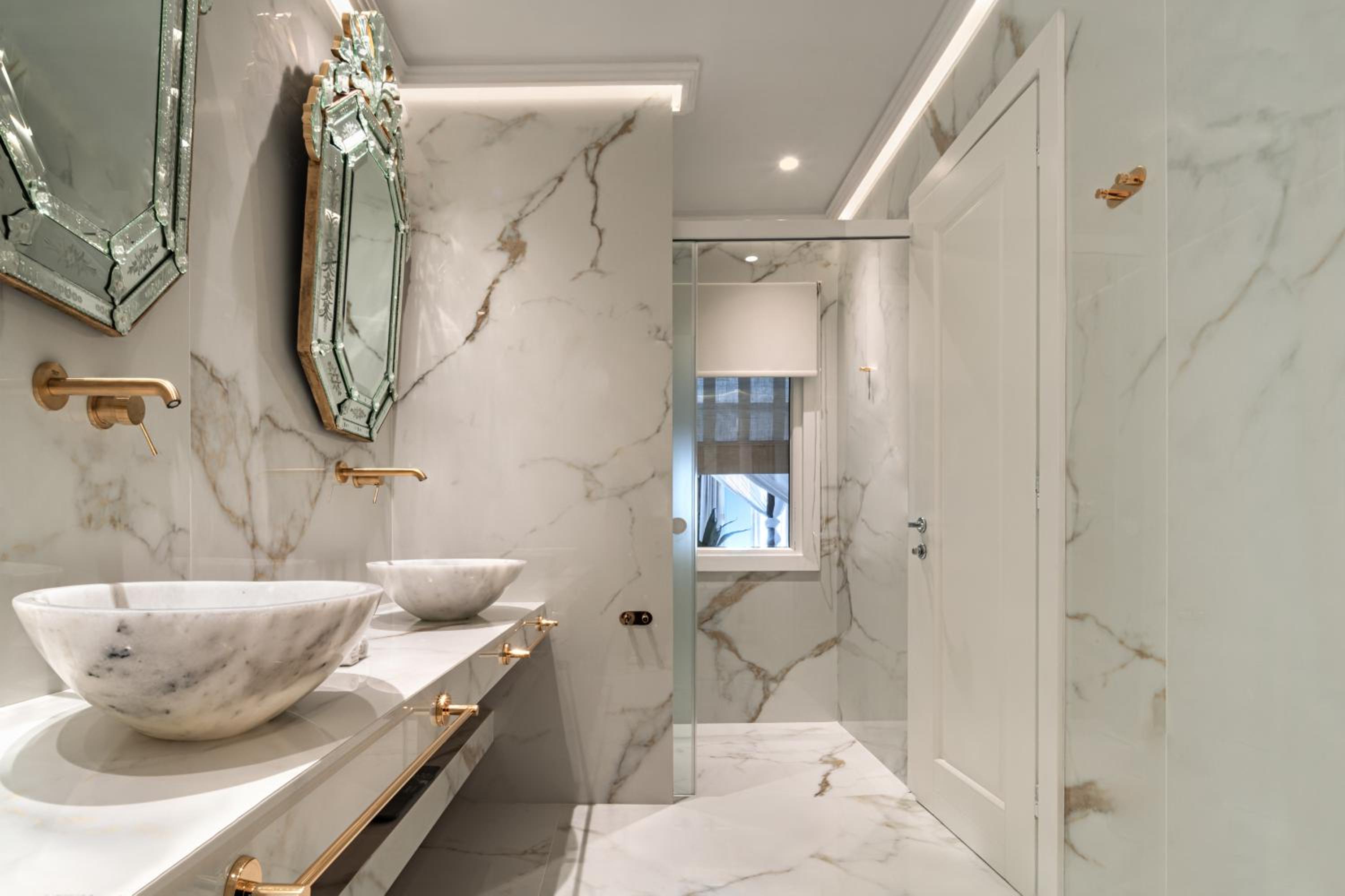 Honeymoon, Dreamy, Suite, Sea View, Outdoor Jetted Tub، Nissaki Boutique 7/10