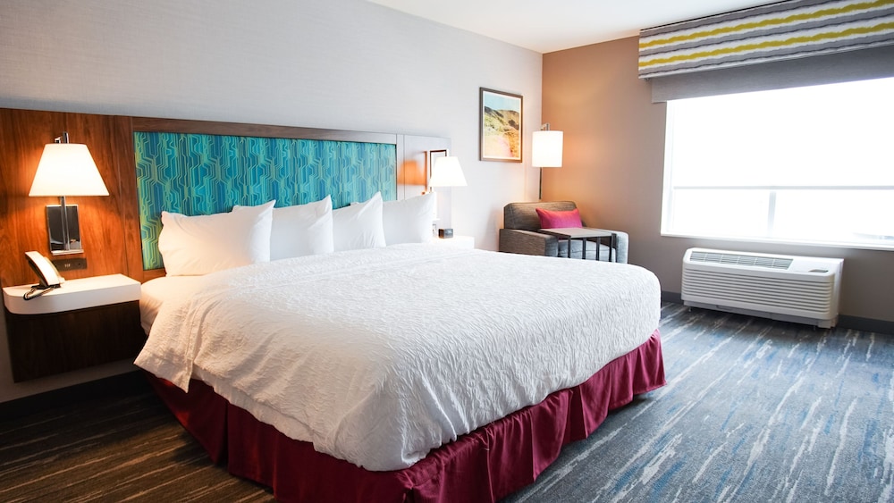 Hampton Inn Suites St Clairsville 6/32