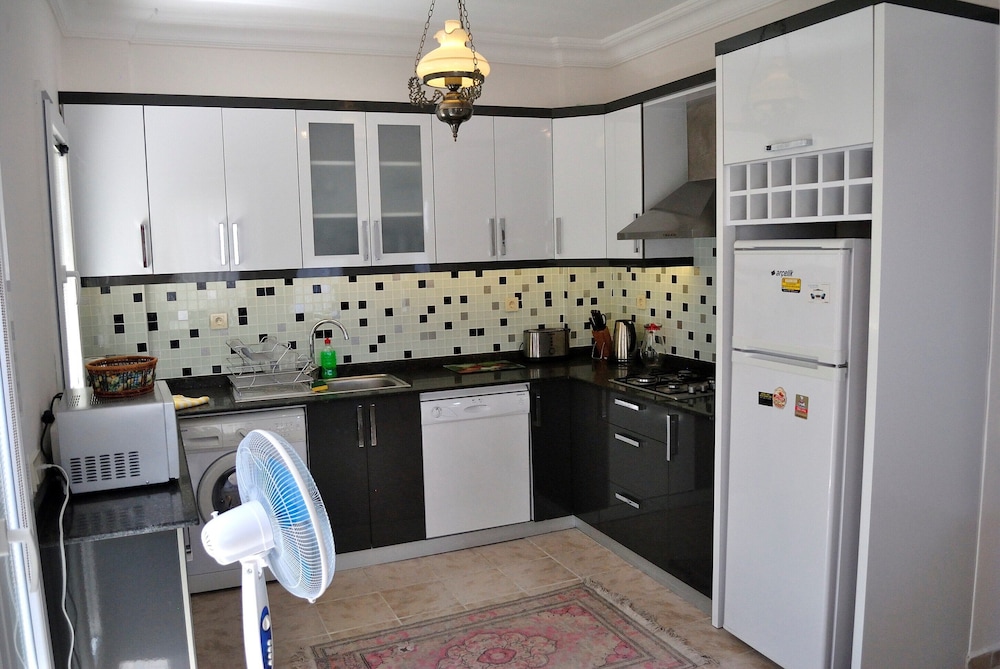 Hotel Dionysia 12/69