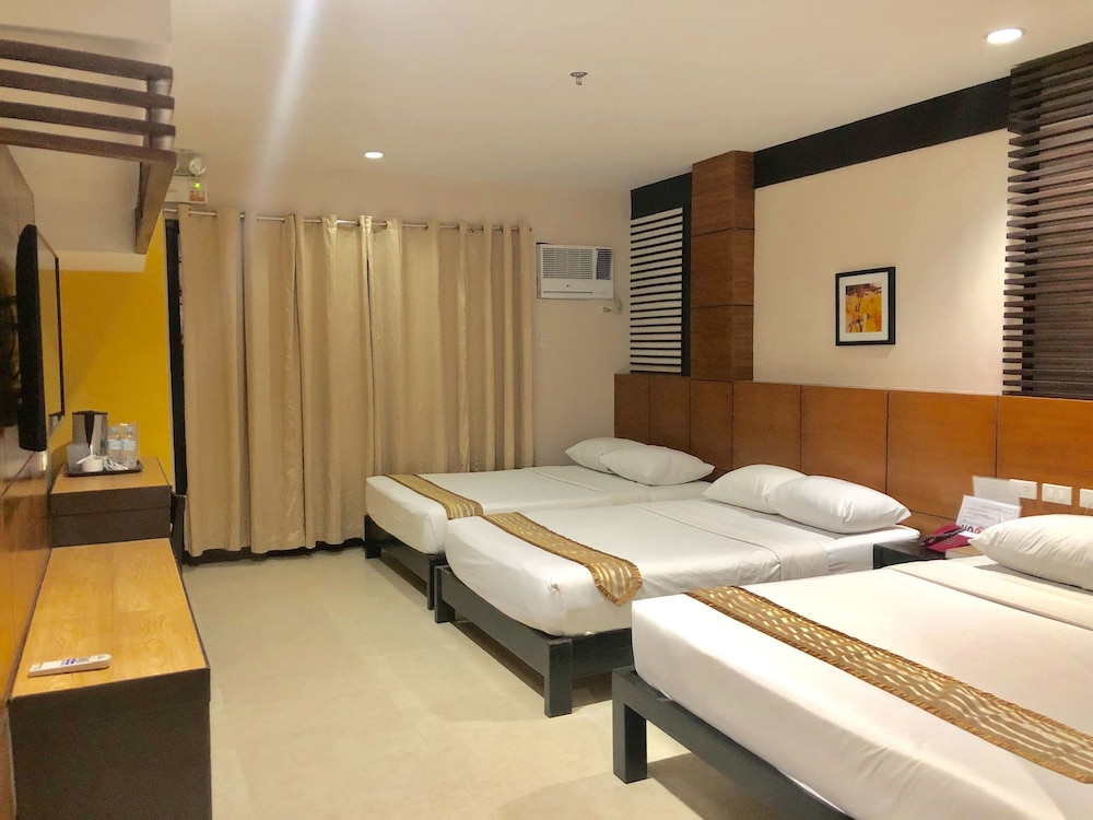 La Carmela De Boracay 9/50