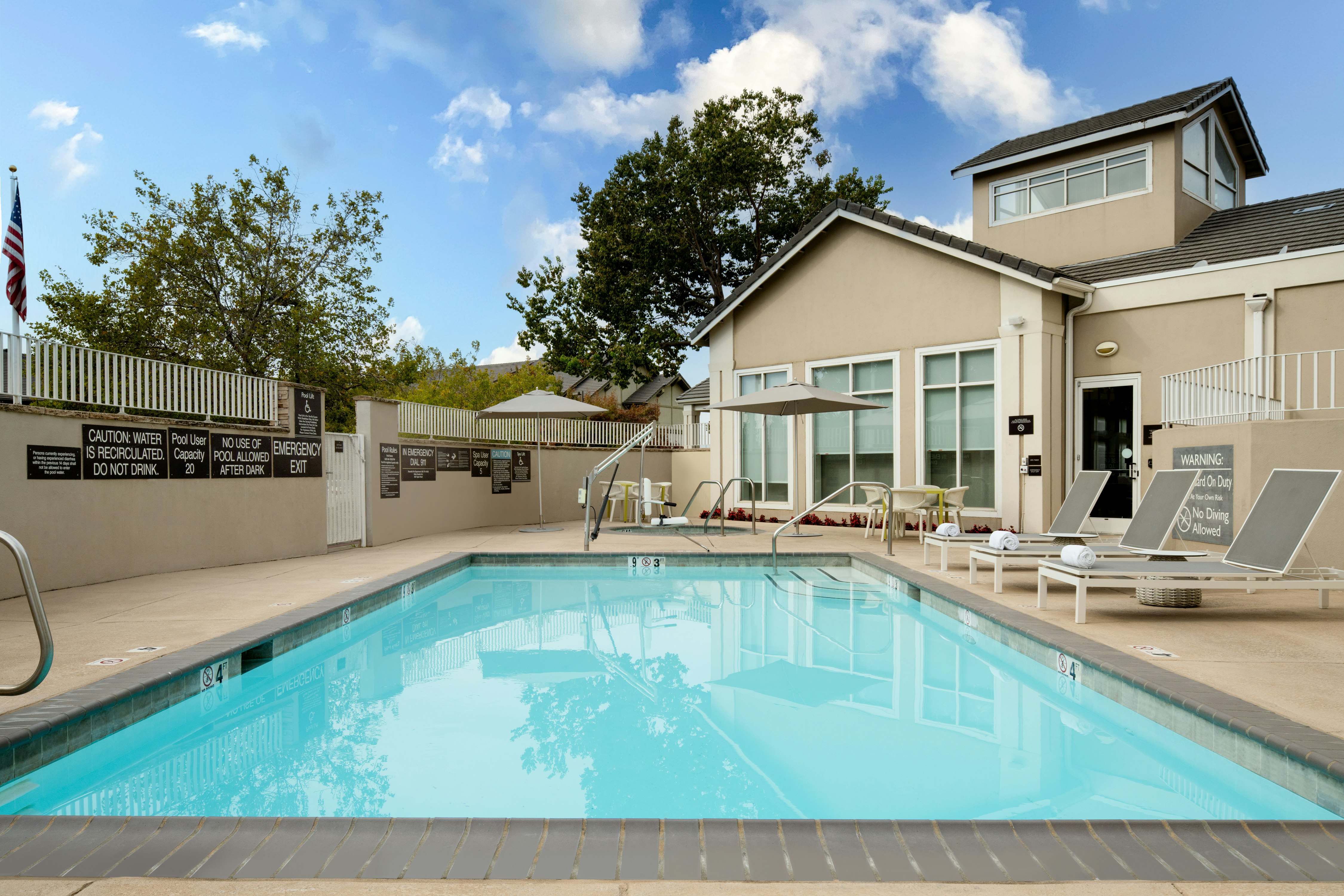 Hilton Garden Inn Roseville 30/50