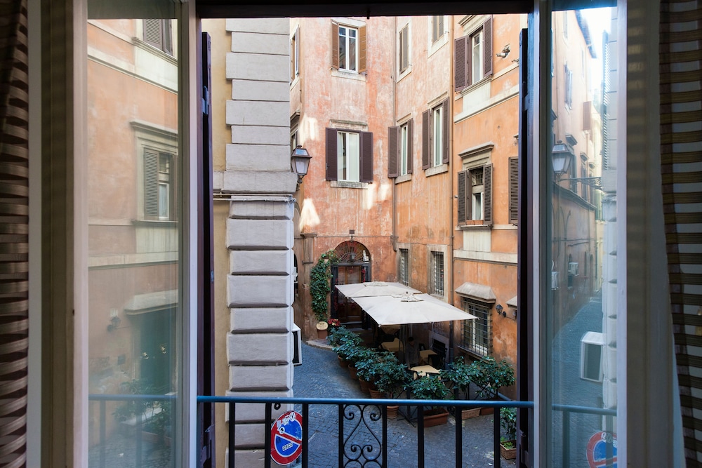 Vittoriano Suite 21/59