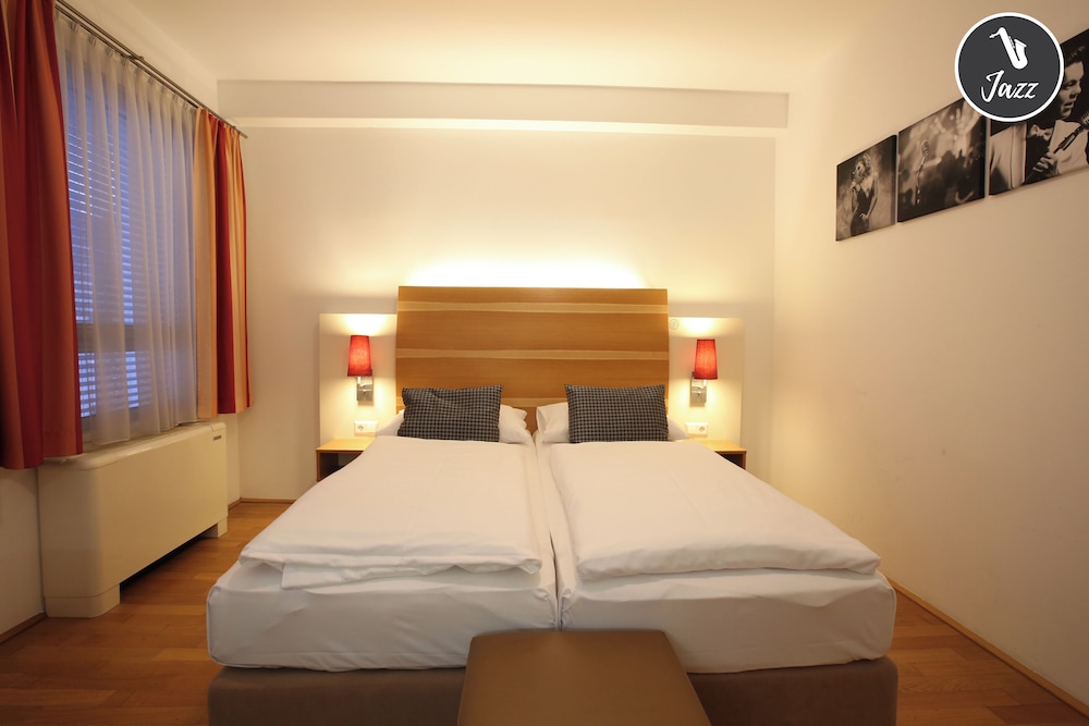 غرفة ديلوكس بسرير مزدوج أو سريرين منفصلين، arte Hotel Wien Stadthalle 5/10