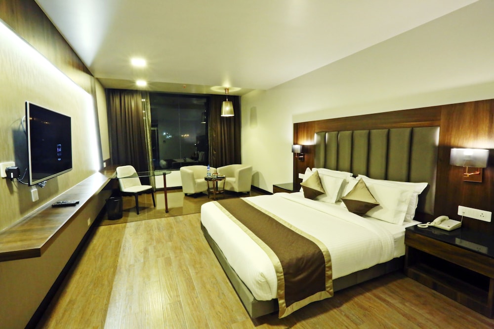 Elegant, King Bed