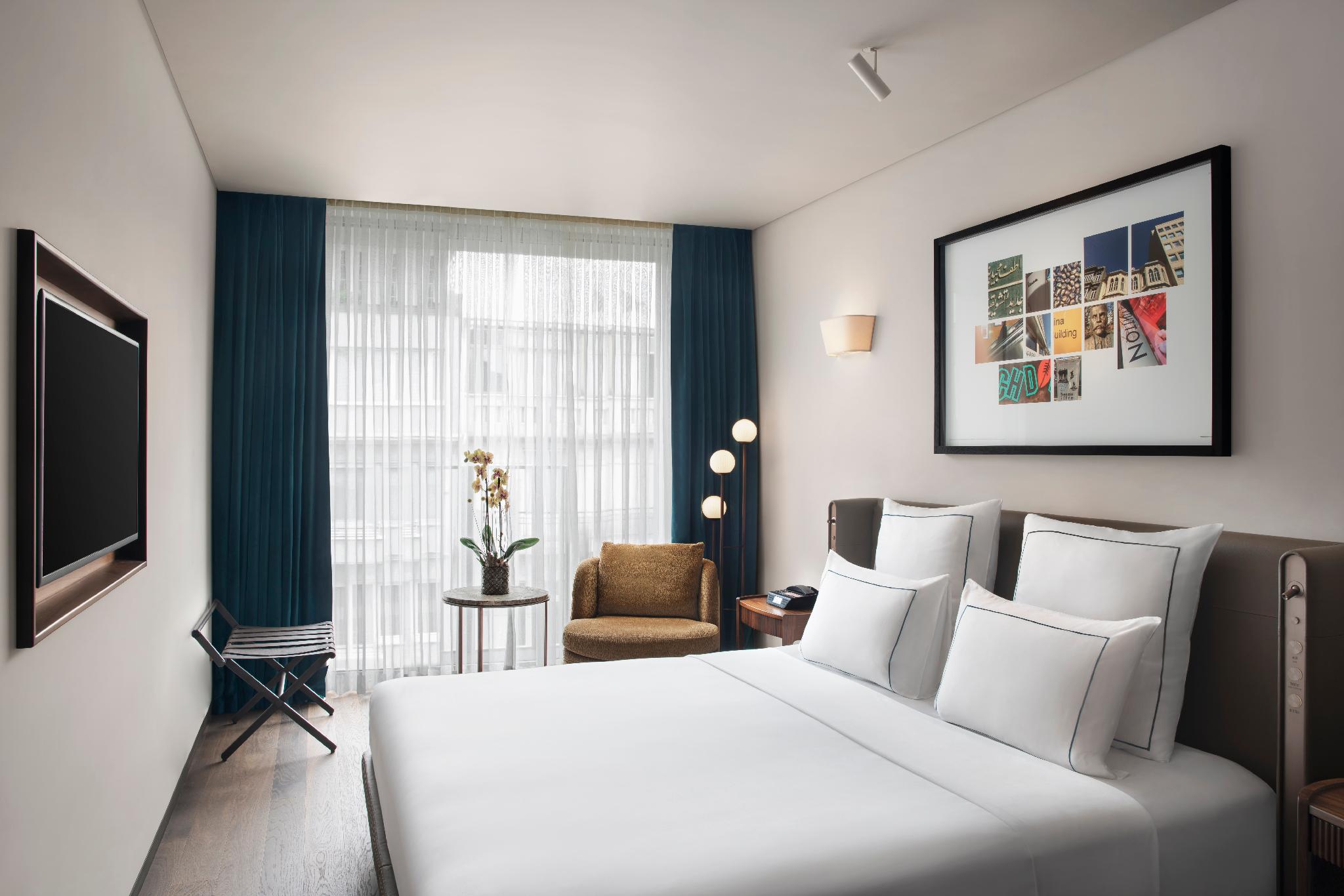 Room, King Bed