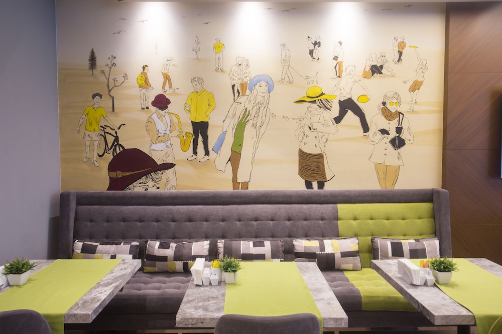 Zeniva Hotel Izmir 46/48