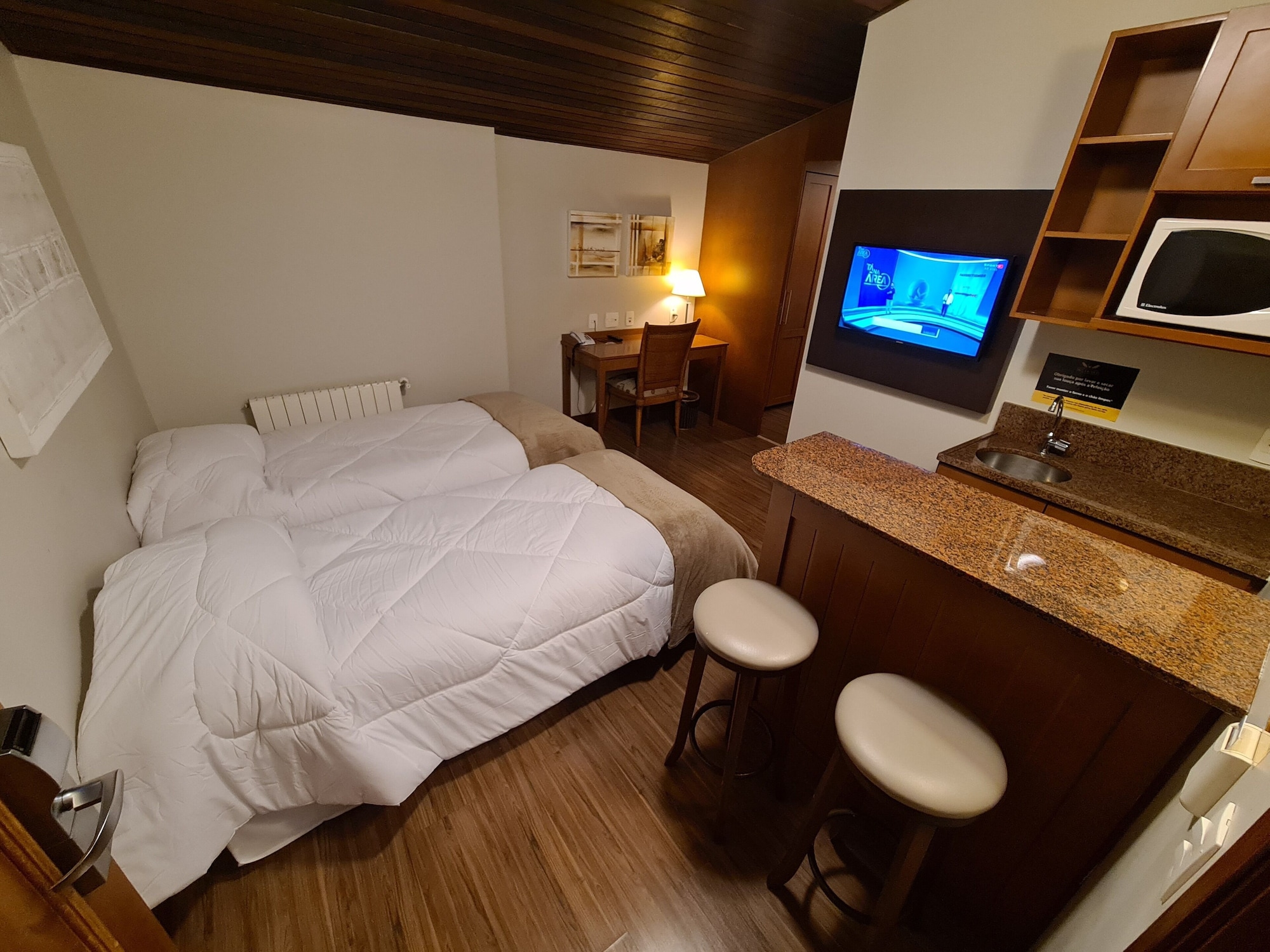 ELITE, SUITE, KITCHEN
