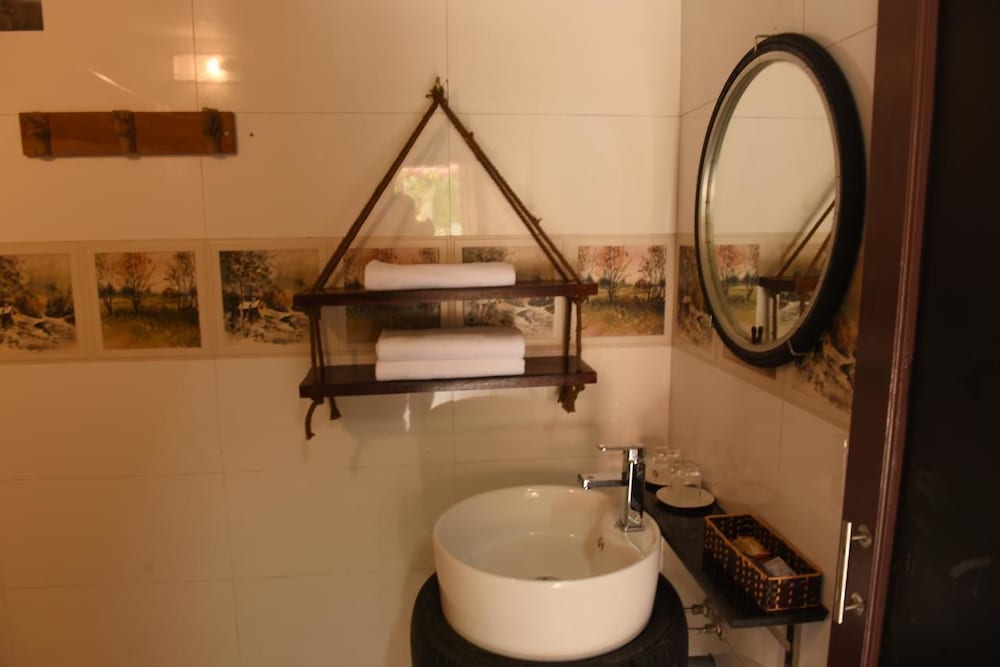 Anh Tuan Tam Coc Old Space Bungalow 47/50