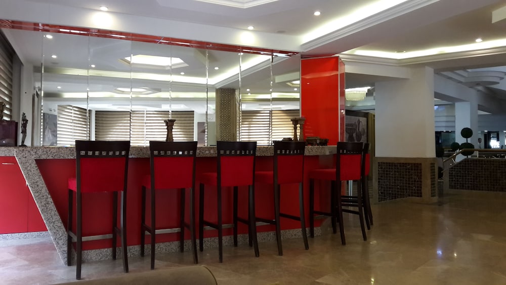 Dundar Hotel 38/48