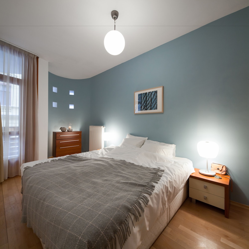 Lord Residence 17/58