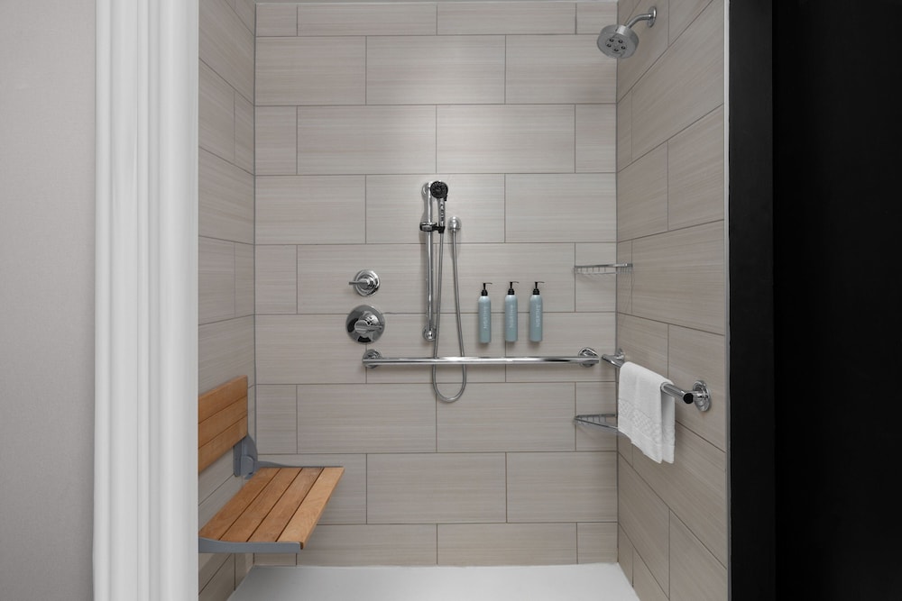 Courtyard by Marriott New York World Trade Center Area 49/49